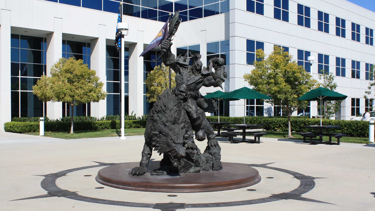 Picture of the statue outside Blizzard Entertainment's headquarters